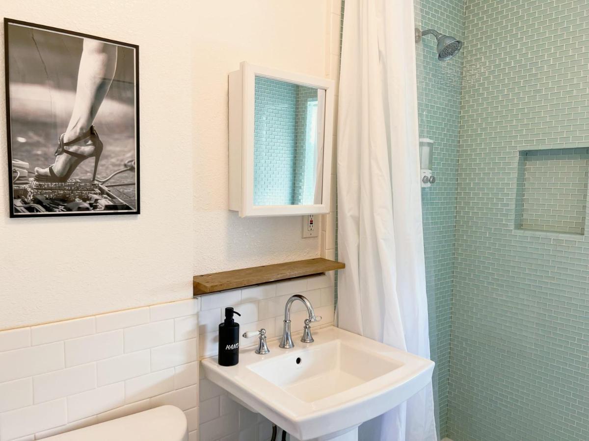 Newly Remodeled 1 Bed, 1 Bath Home Near Lax, Forum อิงเกิลวูด ภายนอก รูปภาพ
